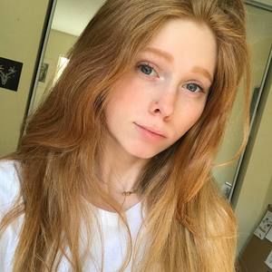 Meet your Posher, Anneka